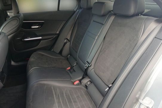 Mercedes Klasa C 220 d 4MATIC AMG Line
