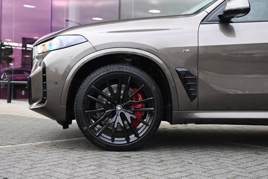 BMW X5 xDrive30d Individual Edition