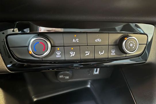 Opel Corsa Edition 1.2 Turbo