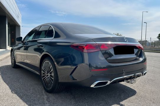 Mercedes Klasa E 220 d 4-Matic AMG