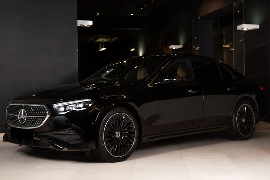 Mercedes Klasa E 200 AMG