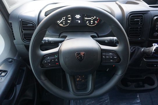 Peugeot Boxer L4H3 AT8 3.5t