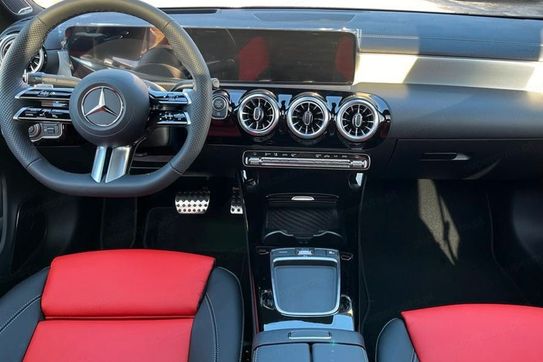 Mercedes CLA 220 d AMG Line