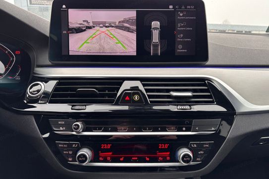 BMW Seria 5 530i xDrive mHEV M Sport sport-aut