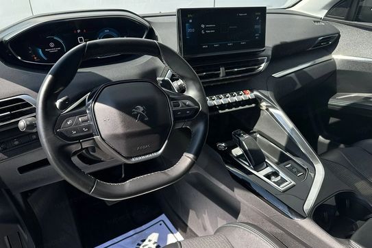 Peugeot 3008 225 e-EAT8 Allure Pack