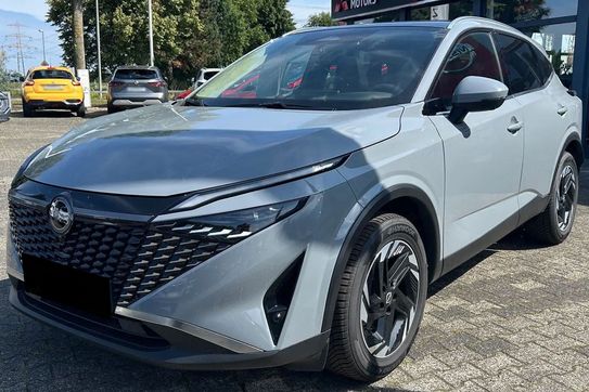 Nissan Qashqai N-Connecta Xtronic 1.3 DIG-T mHEV