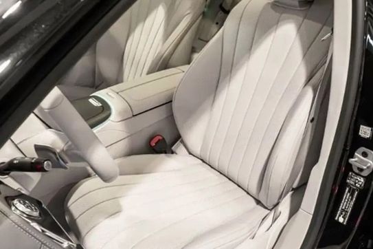 Mercedes Klasa E 220 d 4-Matic Exclusive
