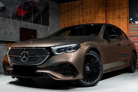Mercedes Klasa E 220 d 4-Matic AMG