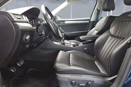 Skoda Superb 2.0 TDI SCR L&K DSG