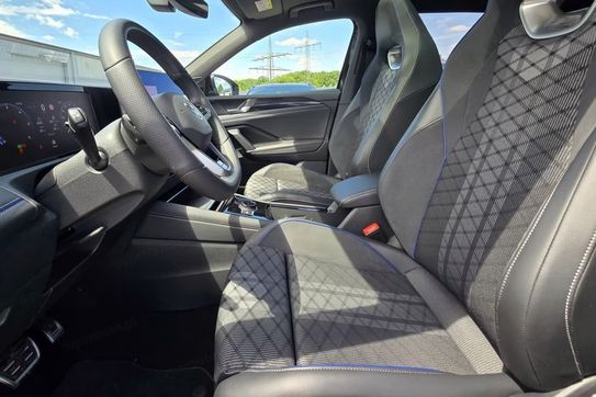 Volkswagen Tiguan R-Line Plus 2.0 TSI 4Mot. DSG