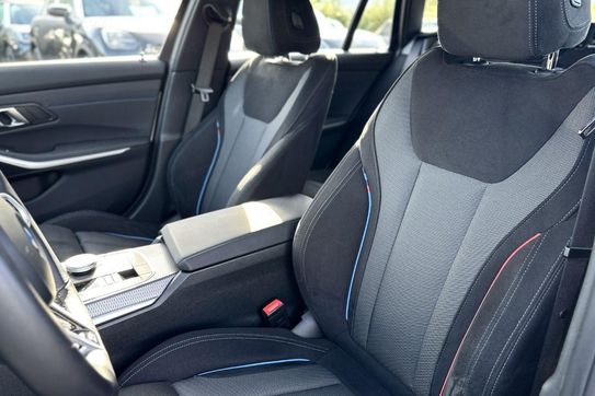 BMW Seria 3 Touring 318d M Sport