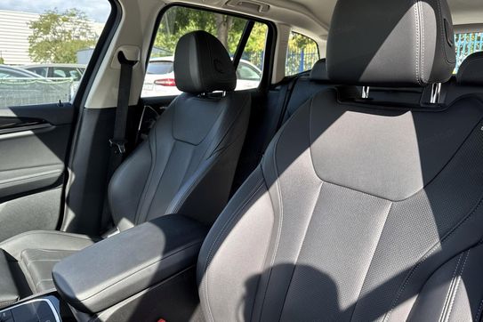 BMW X3 sDrive18d mHEV