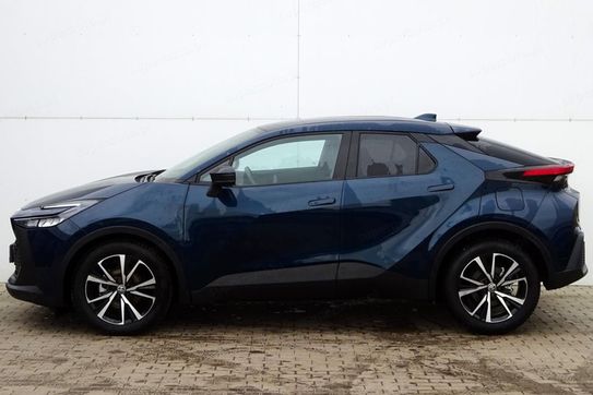 Toyota C-HR Style 2.0 Hybrid Dynamic Force Plug-in