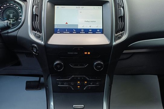 Ford S-MAX Hybrid Titanium CVT