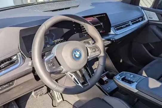 BMW Seria 2 225e xDrive M Sport sport-aut