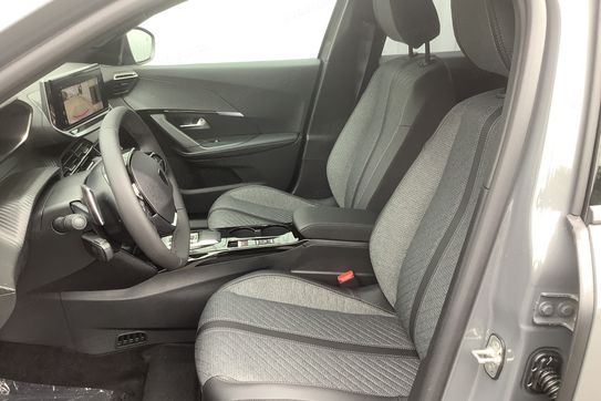 Peugeot 2008 ALLURE 1.2 mHEV e-DCS6