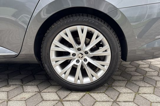 Skoda Superb L&K 2.0 TSI DSG