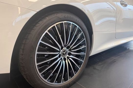 Mercedes CLE 300 4-Matic AMG Line