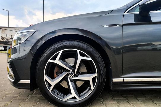 Volkswagen Passat 2.0 TDI 4Mot R-Line DSG