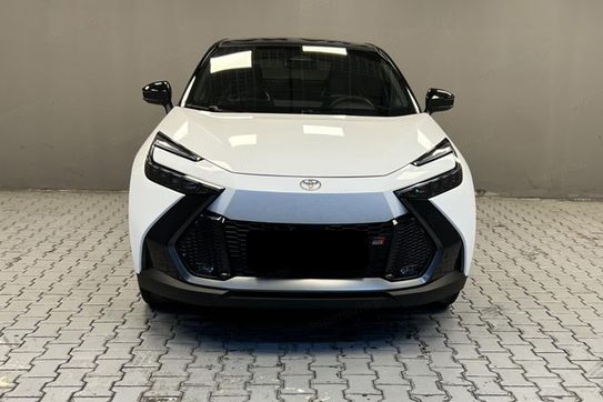 Toyota C-HR GR Sport 2.0 Hybrid Dynamic Force Plug-in