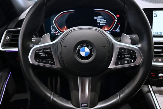 BMW Seria 3 330i xDrive M Sport sport-aut