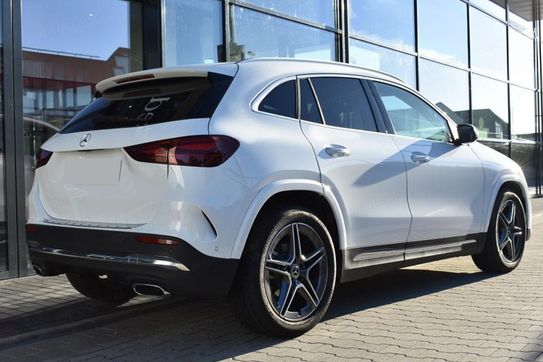 Mercedes GLA 220 4-Matic AMG Line