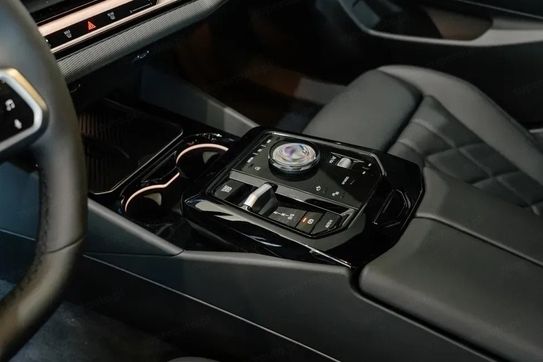 BMW Seria 5 520i M Sport