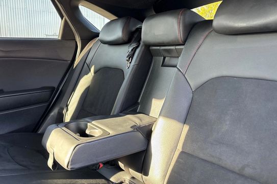 Kia ProCeed 1.6 T-GDI GT DCT