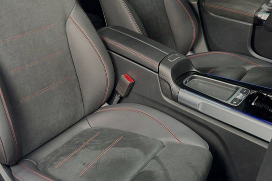 Mercedes GLB 220 d 4-Matic AMG Line