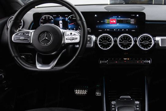 Mercedes GLB 200 4-Matic AMG Line 8G-DCT