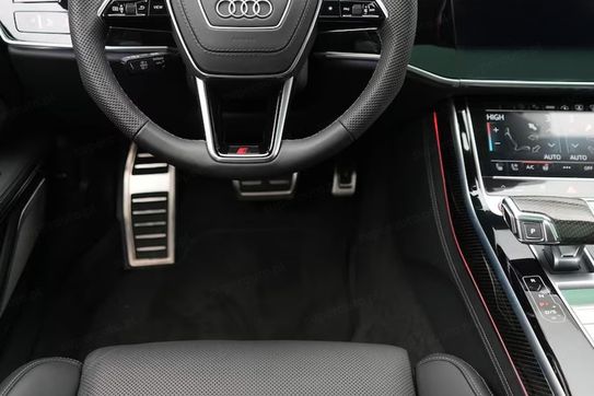 Audi A8 S8 TFSI quattro