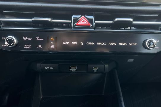 Kia Niro 1.6 GDI Hybrid L