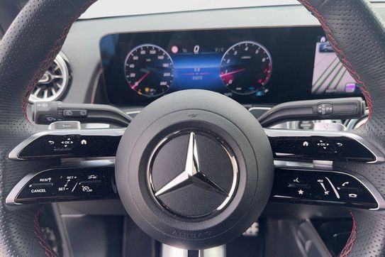 Mercedes GLB 200 AMG Line