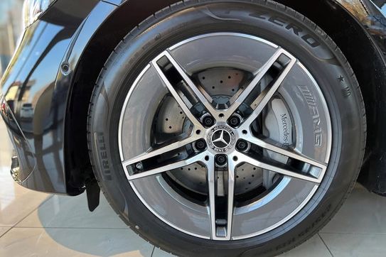 Mercedes Klasa E 220 d  4-Matic AMG