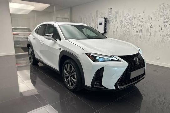 Lexus UX 300h F Sport Design Hybrid Dynamic Force