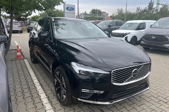 Volvo XC60 B5 AWD Ultra Bright