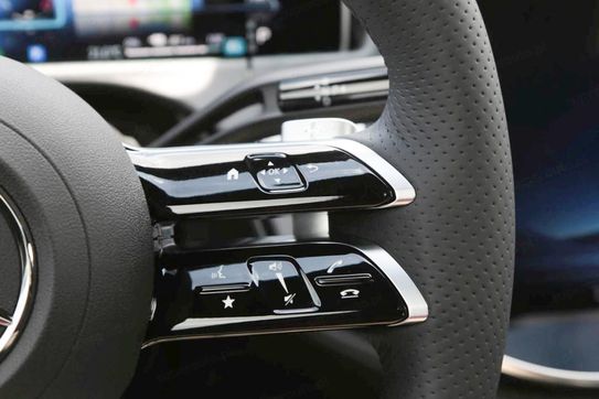 Mercedes Klasa E 220 d 4-Matic AMG