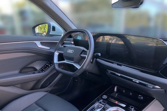 Audi A6 Avant TDI mHEV 150 kW S tronic