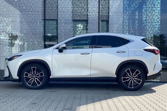 Lexus NX 350h Omotenashi AWD