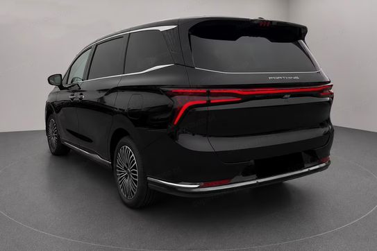 Forthing V-Tour 1.5 PHEV E-CVT