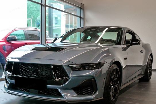 Ford Mustang GT Fastback aut 5.0 V8