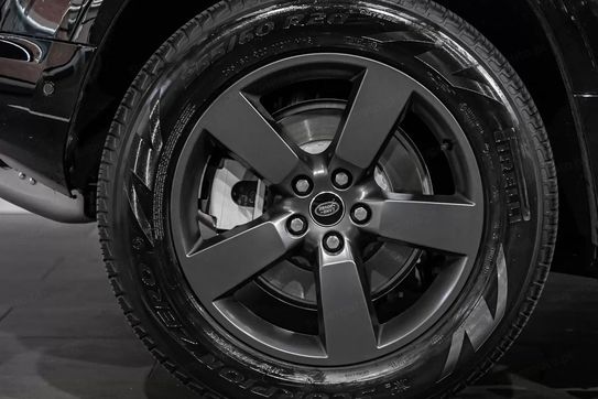 Land Rover Defender 110 D250 X-Dynamic HSE