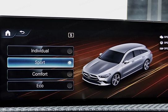 Mercedes CLA Shooting Brake 180