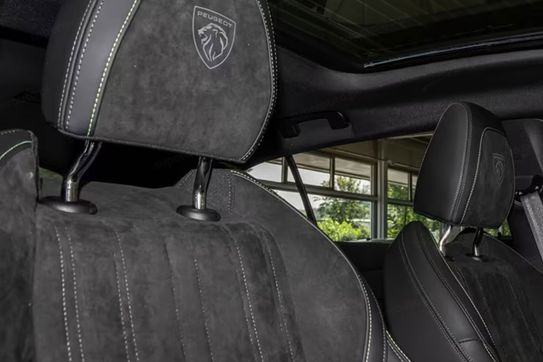 Peugeot 408 GT Exclusive S&S 1.2 mHEV  e-DSC6