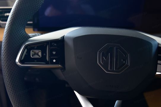 MG HS 1.5T HEV+ Exclusive aut