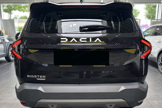 Dacia Bigster Journey 1.8 Full Hybrid