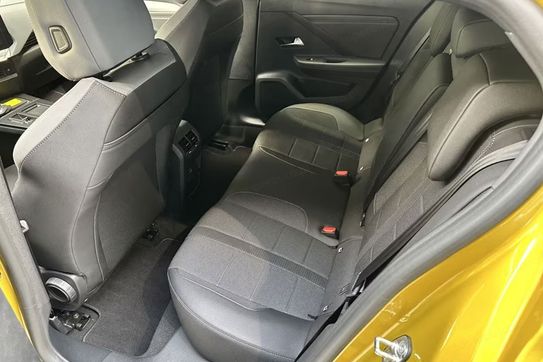 Opel Astra Ultimate 1.2 Turbo  eDCT6  mHEV
