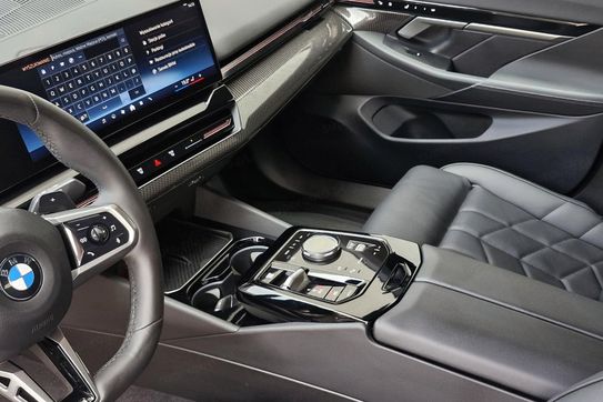 BMW Seria 5 520d xDrive M Sport