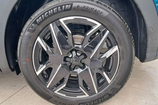 Peugeot 3008 GT Exclusive e-DCS6 1.2 mHEV