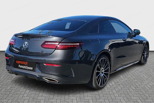 Mercedes E Klasa Coupe 300 AMG Line